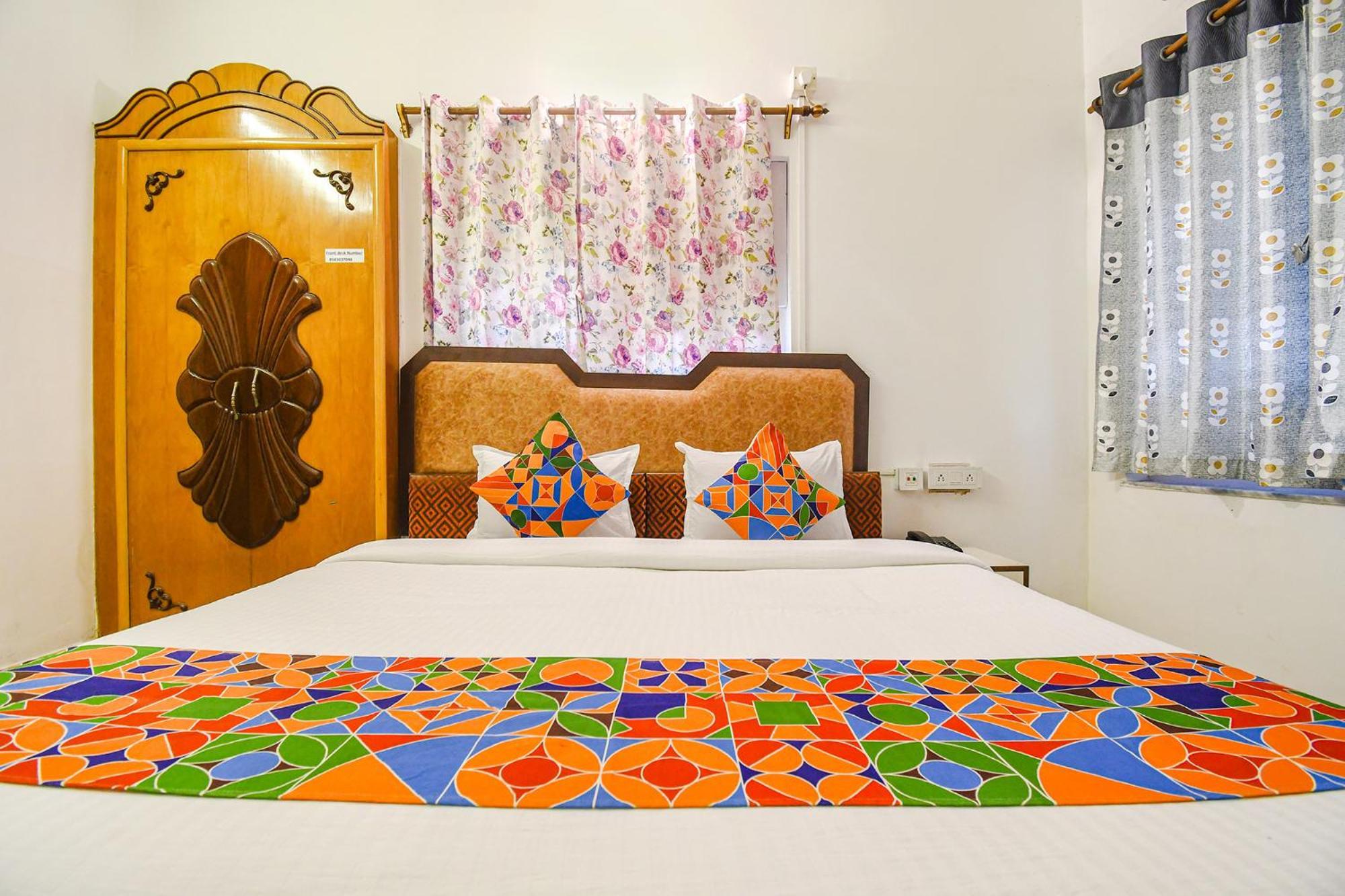 Fabexpress Astoria House Hotel Calcutta Eksteriør billede